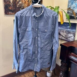 Outpost Makers button down size large in GUC